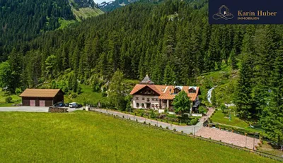 20-Zimmer-Haus kaufen in Reutte – 1 000 m², € 5.900.000 – Bild 2 von 22