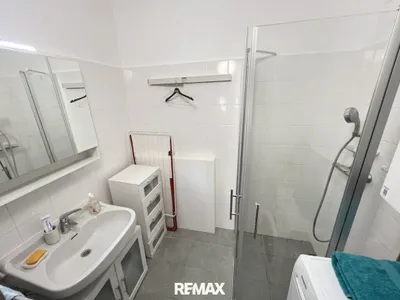 2-Zimmer-Wohnung kaufen in Neunkirchen – 46 m², € 99.000 – Bild 9 von 12