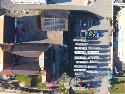 Immobilie mieten in Wels-Land – 1 500 m², € 1 – Bild 2 von 3