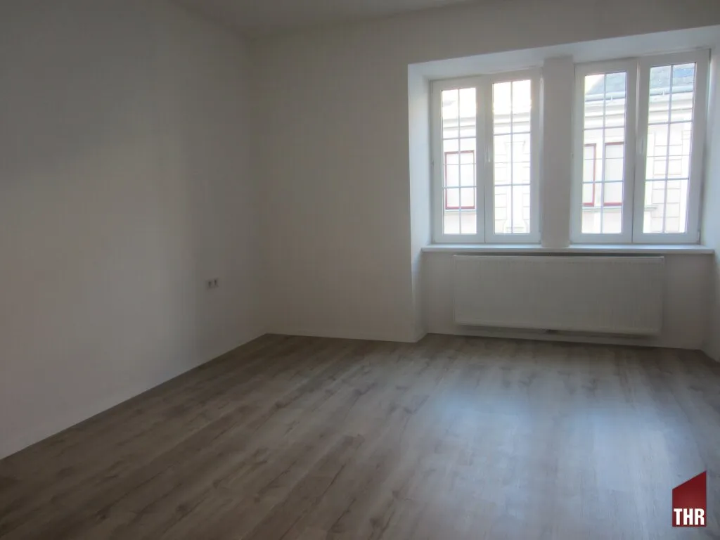 3 Zimmerwohnung im Zentrum Erstbezug nach Renovierung - WG-geeignet - Ansicht 2