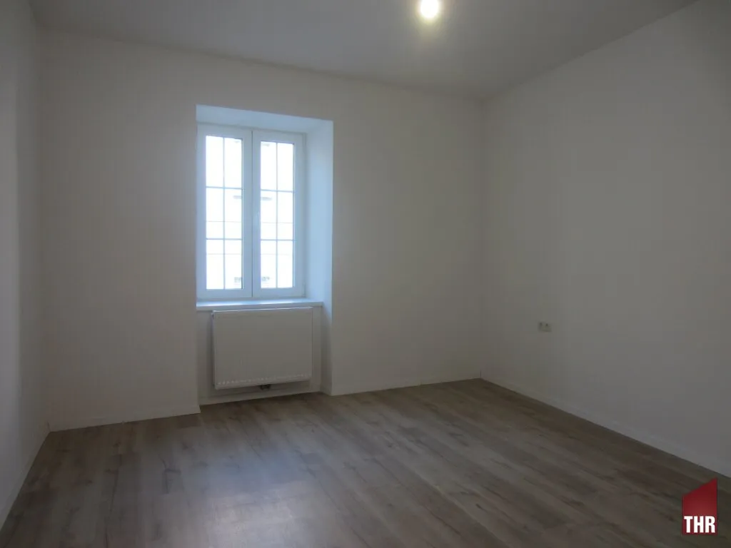 3 Zimmerwohnung im Zentrum Erstbezug nach Renovierung - WG-geeignet - Ansicht 3
