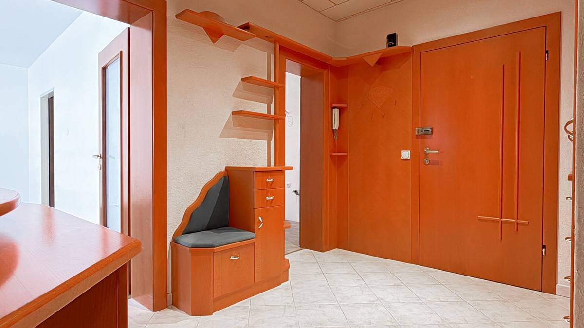 Helle 3-Zimmer-Wohnung mit Loggia in Salzburg-Lehen - WG-geeignet - Ansicht 2