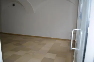 Gewerbeimmobilie mieten in Steyr – 46 m², € 759 – Bild 2 von 8