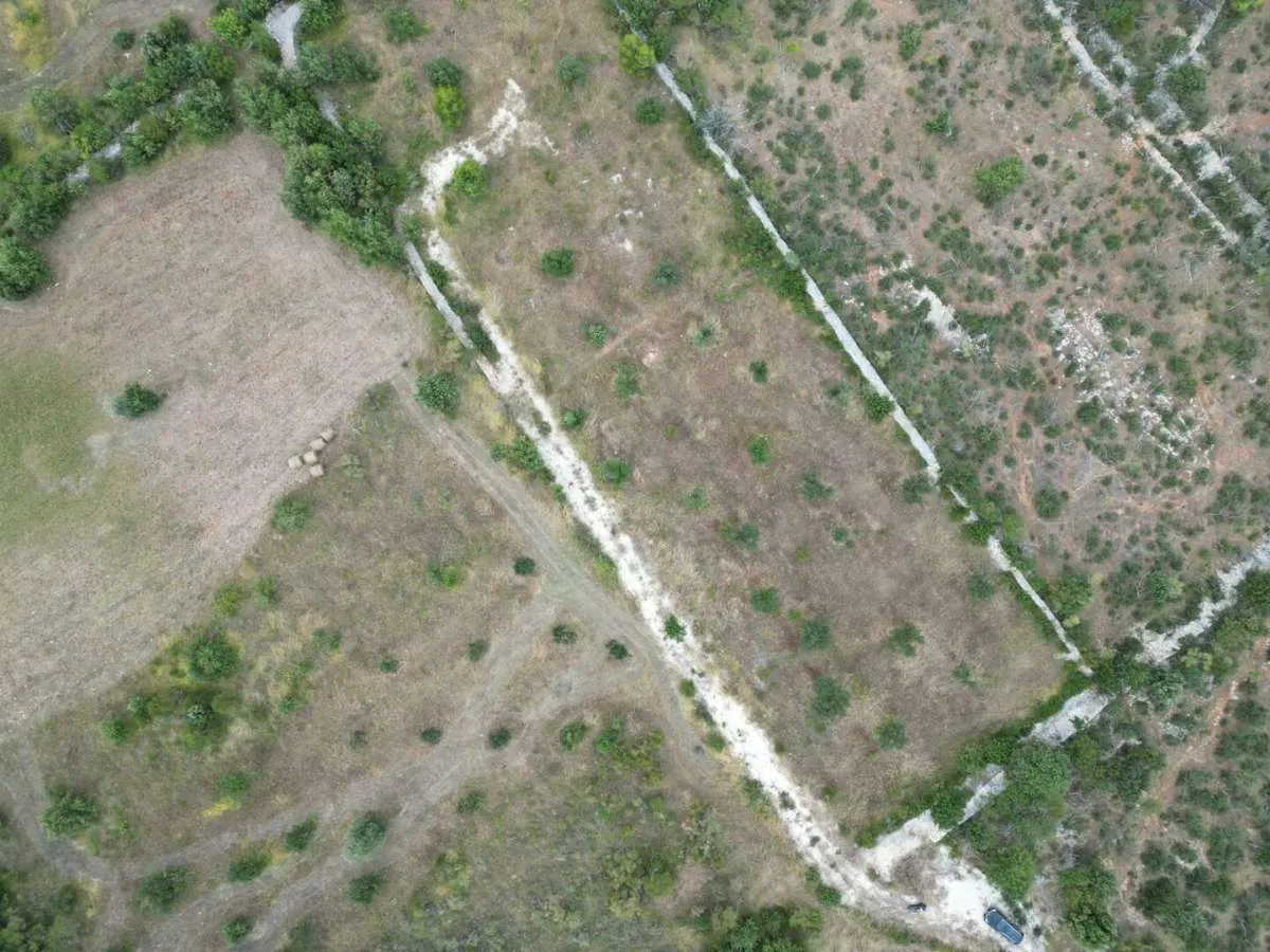 Kroatien/Istrien: Bei Fazana günstige Kaufgrundstücke in absoluter Ruhelage und nur 3km vom Meer - Ansicht 2