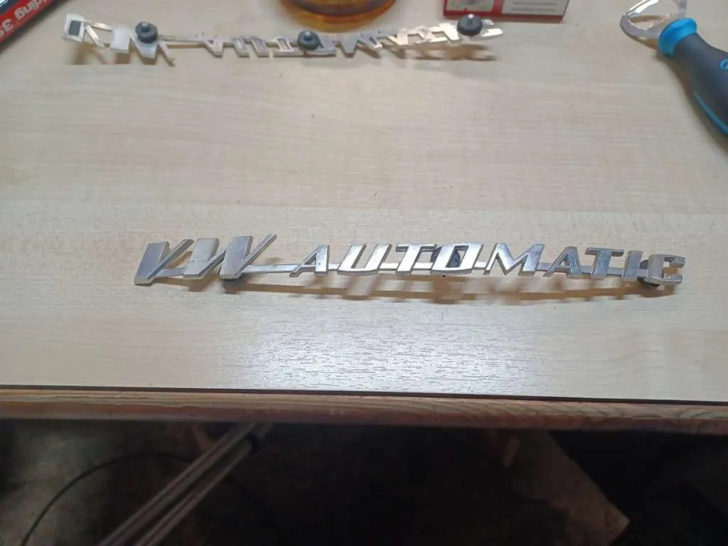 VW Käfer Automatik Schriftzug