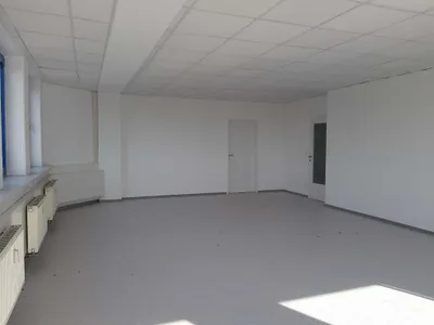 2-Zimmer-Gewerbeimmobilie mieten in Linz Land – 23 m², € 5 – Bild 2 von 10