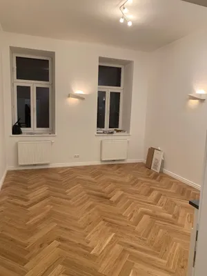 1 / 4 1200 Wien - Kleine, gemütliche, renovierte Wohnung mit Keller in U-Bahnnähe