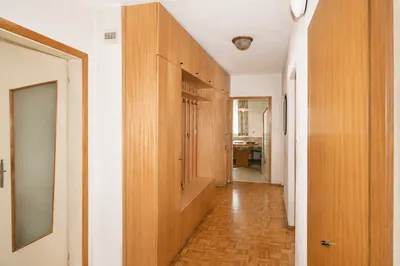 8-Zimmer-Gewerbeimmobilie kaufen in Gmunden – 160 m², € 475.000 – Bild 8 von 10