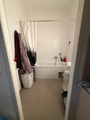 1-Zimmer-Wohnung mieten in Wien – 37 m², € 400 – Bild 8 von 13