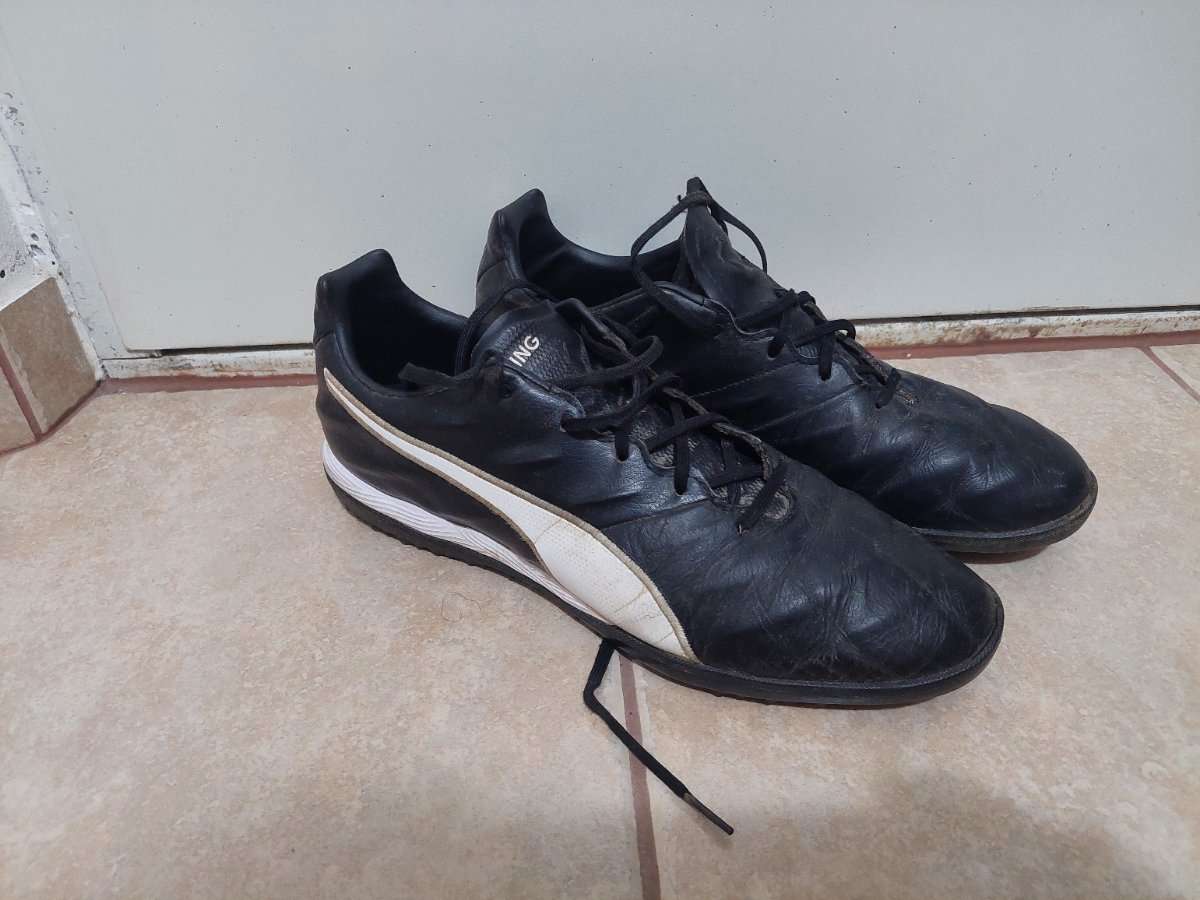 PUMA King Kunstrasen