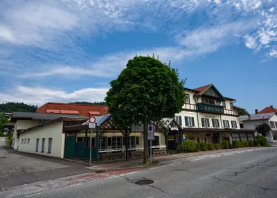 Gewerbeimmobilie kaufen in Klagenfurt Land – 1 214 m², € 1.070.000 – Bild 8 von 19