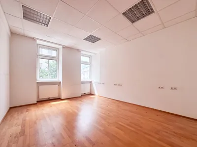 Gewerbeimmobilie mieten in Wien – 52 m², € 825