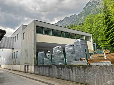 Gewerbeimmobilie kaufen in Salzburg-Umgebung – 7 738 m², € 5.600.000 – Bild 6 von 12
