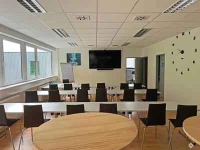 Gewerbeimmobilie kaufen in Salzburg-Umgebung – 7 738 m², € 5.600.000 – Bild 7 von 12