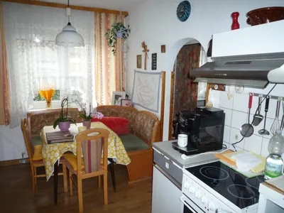 5-Zimmer-Haus kaufen in Gmunden – 120 m², € 220.000 – Bild 4 von 5