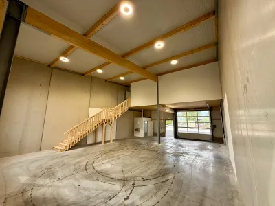 2-Zimmer-Gewerbeimmobilie mieten in Wiener Neustadt Land – 180 m², € 1.580