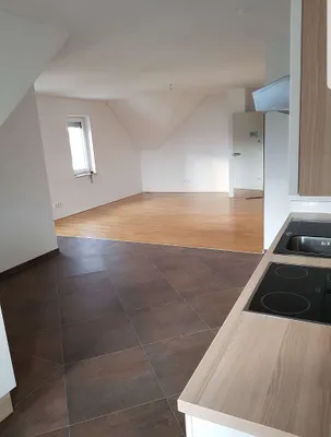 2-Zimmer-Wohnung mieten in Wels – 80 m², € 1.051 – Bild 12 von 32
