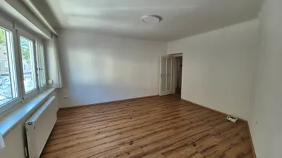3-Zimmer-Wohnung mieten in Baden – 75 m², € 1.150 – Bild 2 von 9