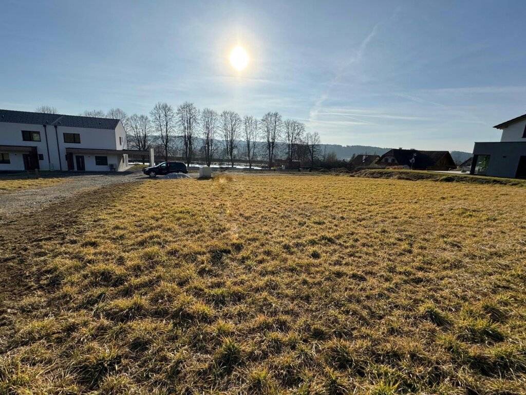 Traumhaftes Baugrundstück in Ebersdorf - Ihr Eigenheim in Top Lage - Ansicht 2