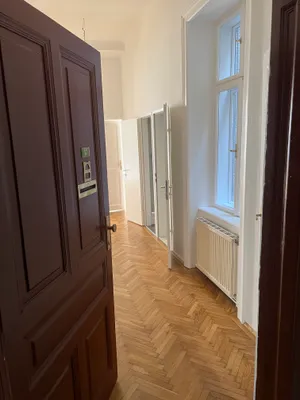2-Zimmer Altbauwohnung in 1060 Wien – Bild 2