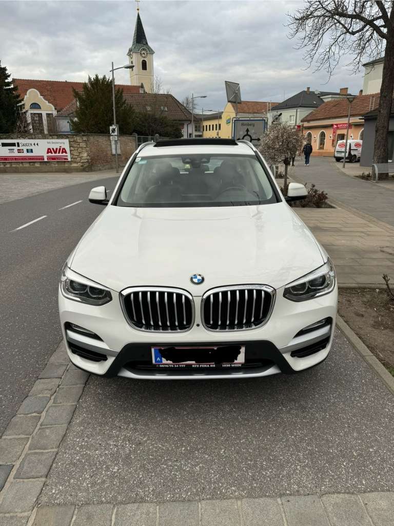 BMW X3 Panorama Dach, Ledersitze SUV / Geländewagen