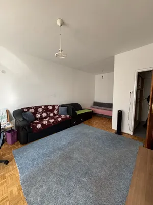 1-Zimmer-Wohnung mieten in Salzburg Stadt – 30 m², € 819 – Bild 2 von 8