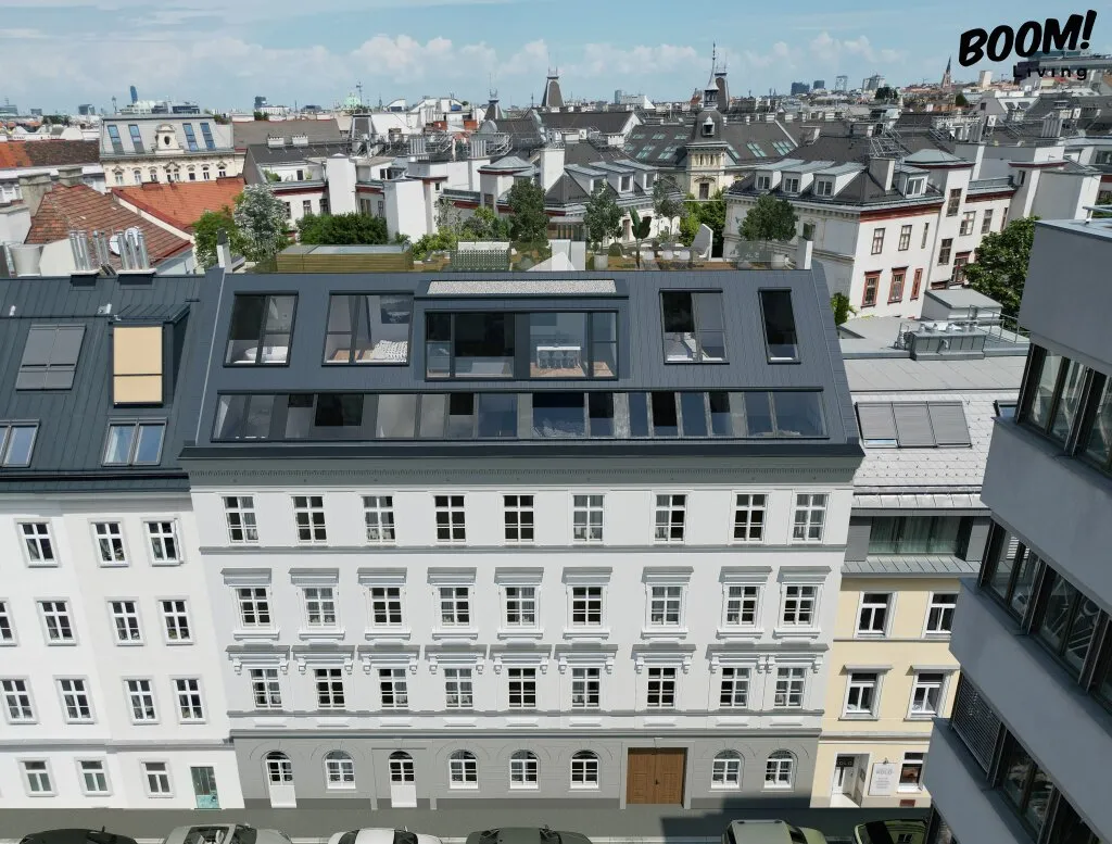 Altbau-Juwel: Erstbezug nach Luxus-Sanierung mit traumhaften Freiflächen - Ansicht 2
