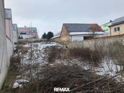 Grundstück kaufen in Bruck an der Leitha – 982 m², € 700.000 – Bild 2 von 2