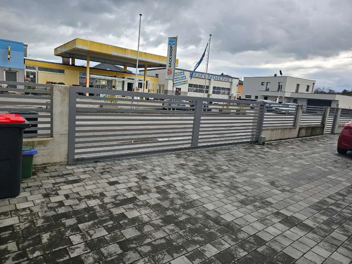 Haus – Neuzeug - Ansicht 3