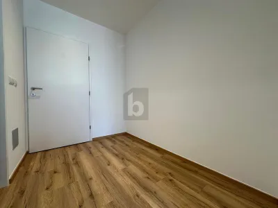 1-Zimmer-Wohnung kaufen in Innsbruck – 26 m², € 218.000 – Bild 2 von 5