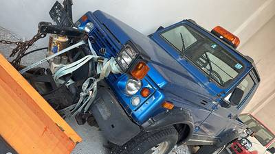 Suzuki SJ 413 SJ 410/SJ 413 LKW Schneeschild Winterdienst Pickup