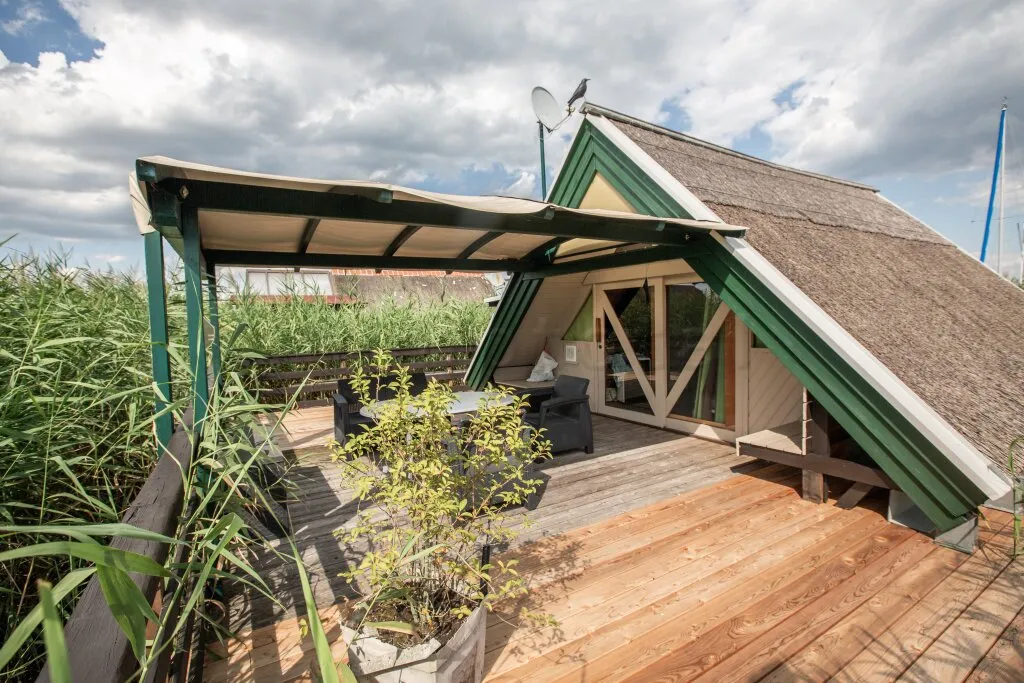 Spitzdachhütte mit Landzugang in Toplage der Romantika II - Ansicht 3