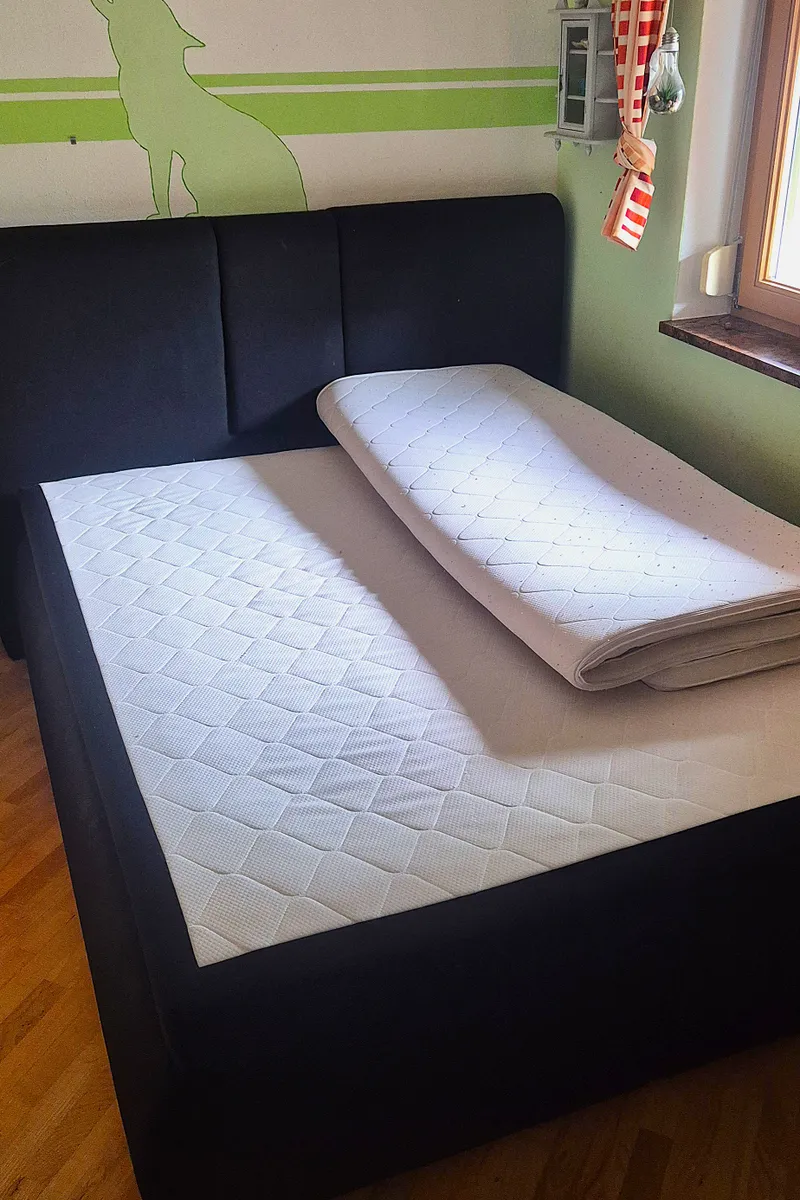Boxspringbett, € 250,- (5421 Adnet)