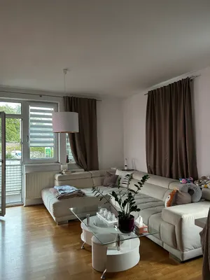 2-Zimmer-Wohnung mieten in Perg – 65 m², € 725