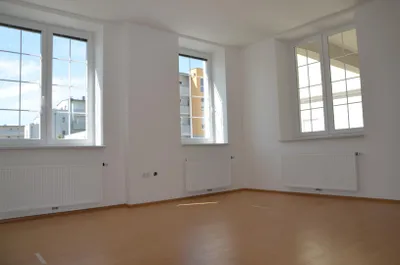 2-Zimmer-Wohnung mieten in Steyr – 69,69 m², € 729 – Bild 2 von 10