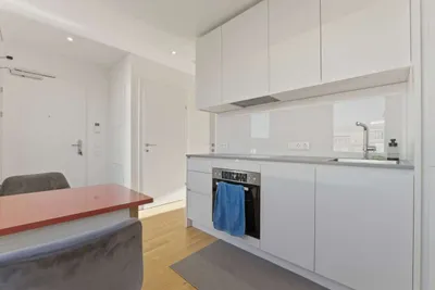 Zweitbezug in 1120 Wien: 1-Zimmer-Wohnung mit Balkon und Garagenstellplatz – Bild 3