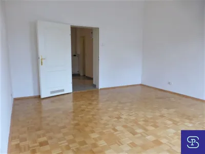 Provisionsfrei: Südseitiger 37m² Altbau mit Einbauküche - 1130 Wien – Bild 3