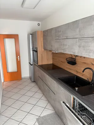 3-Zimmer-Wohnung mieten in Baden – 74 m², € 1.090 – Bild 15 von 24