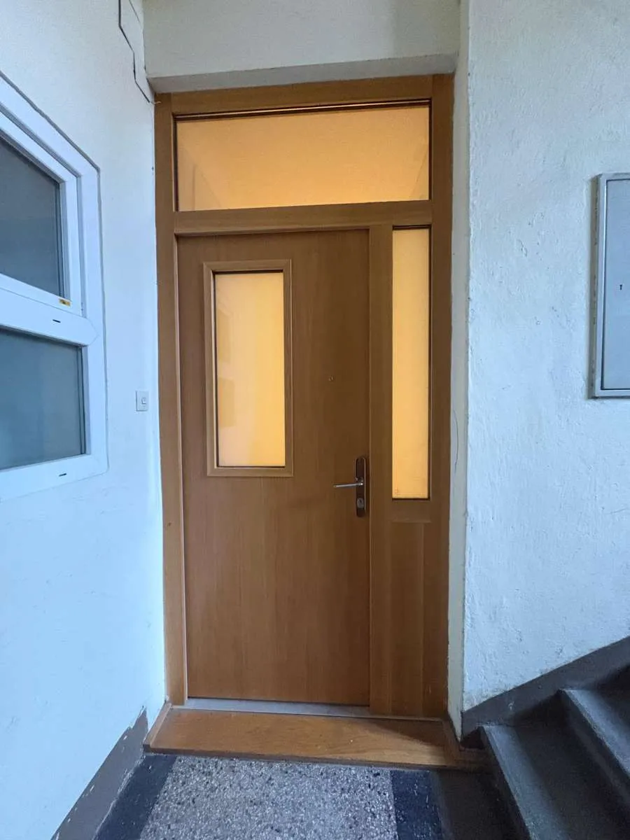 optimal für WG: zentrale 3-Zimmer-Altbauwohnung - Vista 2