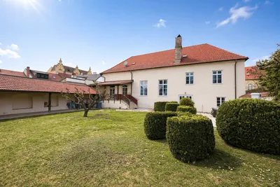13-Zimmer-Haus kaufen in Horn – 478,96 m², € 649.000 – Bild 2 von 16