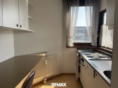 Wohnung kaufen in Innsbruck – 47,97 m², € 250.000 – Bild 9 von 11