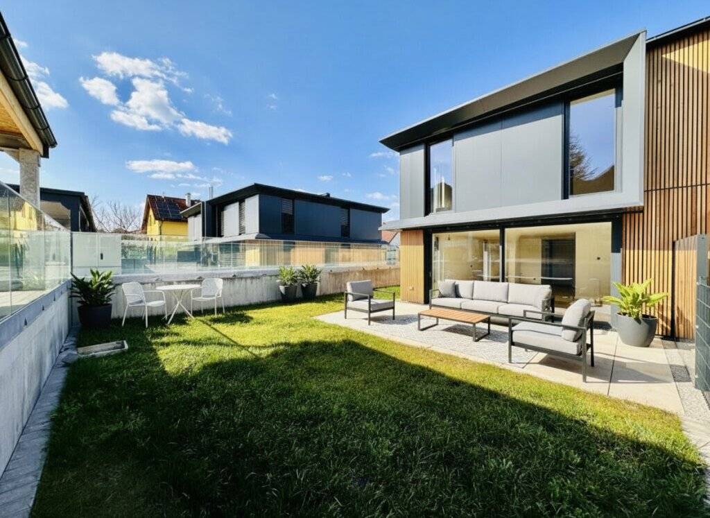 Smart Home - nachhaltige und moderne Doppelhaushälfte mit hochwertiger Ausstattung!, Gaaden