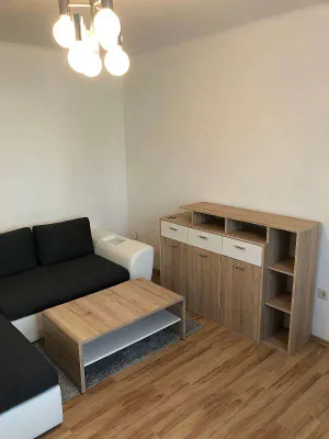 2-Zimmer-Wohnung mieten in Horn – 49 m², € 590 – Bild 3 von 14