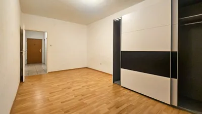 Wohnung kaufen in Sankt Pölten – 55,5 m², € 128.000 – Bild 2 von 11