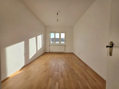 4-Zimmer-Wohnung kaufen in Weiz – 87 m², € 189.000 – Bild 8 von 11