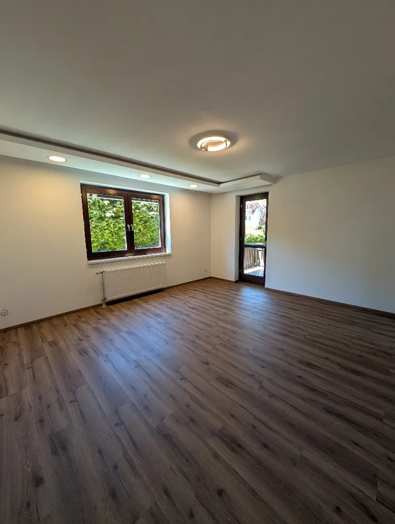 Erstbezug nach Sanierung! Top 2-Zimmer Wohnung in Krottendorf-Gaisfeld - Inkl. Carport & Neuer Küche - Ansicht 2