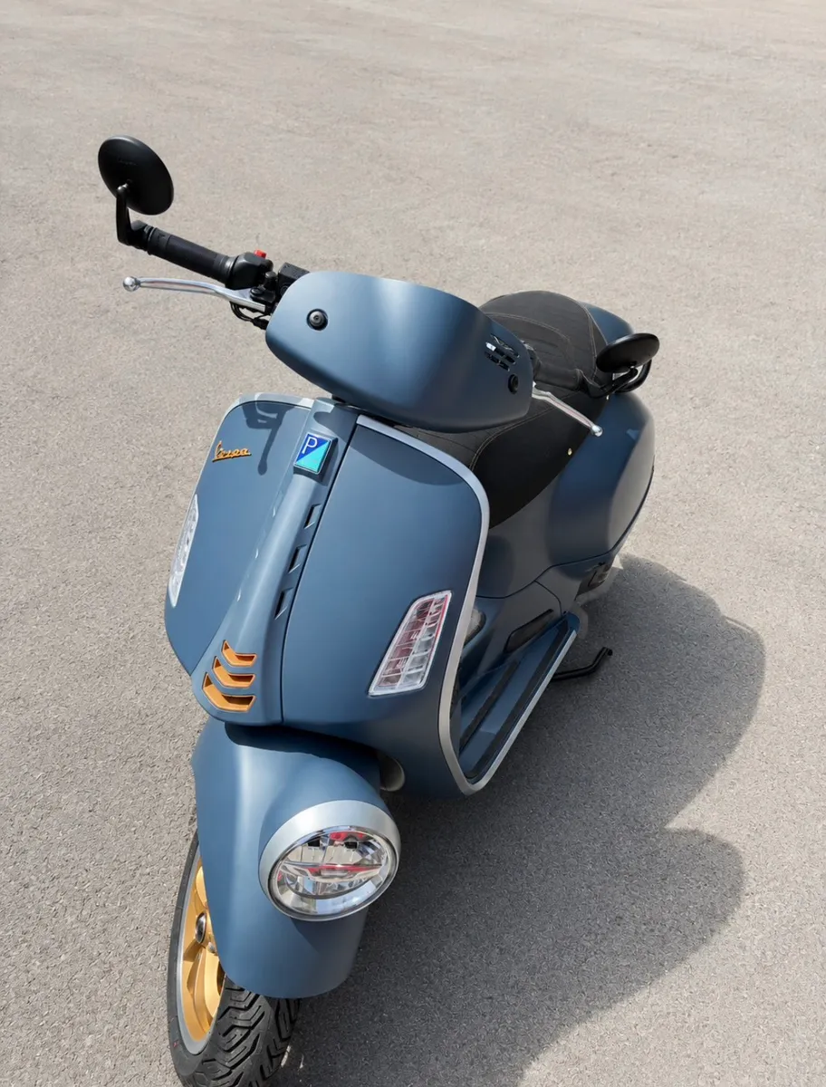 Vespa GTV