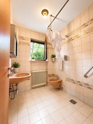 5-Zimmer-Haus mieten in Salzburg Stadt – 210 m², € 1.950 – Bild 18 von 19