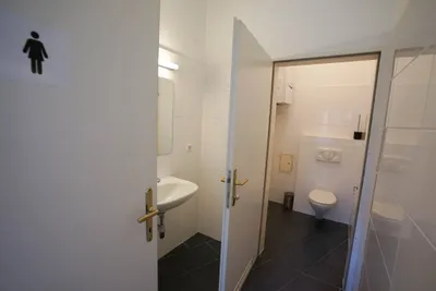 4-Zimmer-Gewerbeimmobilie mieten in Wien – 149 m², € 2.475 – Bild 10 von 11