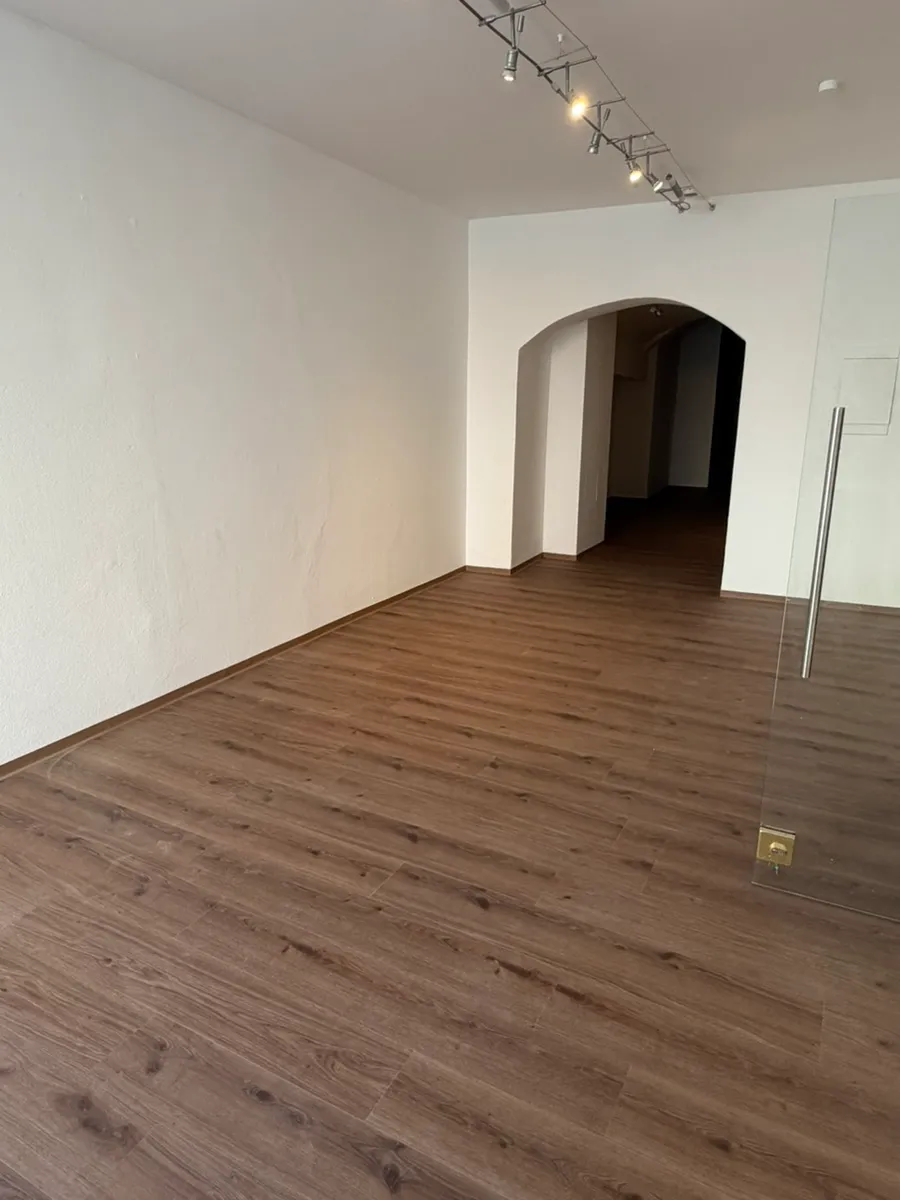 Geschäfts-/ Büro- oder Therapieräumlichkeit im Schärdinger Stadtzentrum - Neu saniert! - Ansicht 3